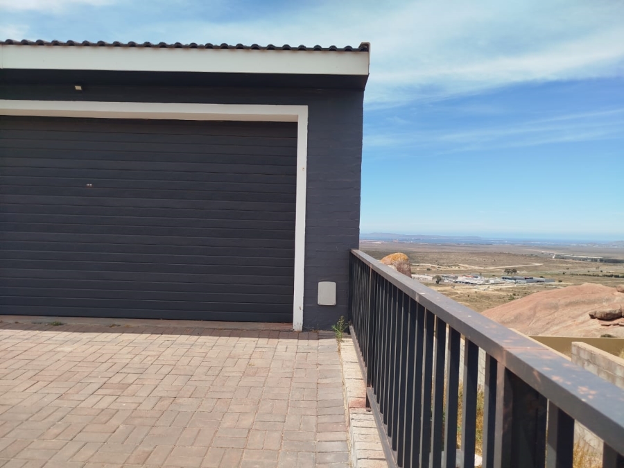 2 Bedroom Property for Sale in Bayview Western Cape